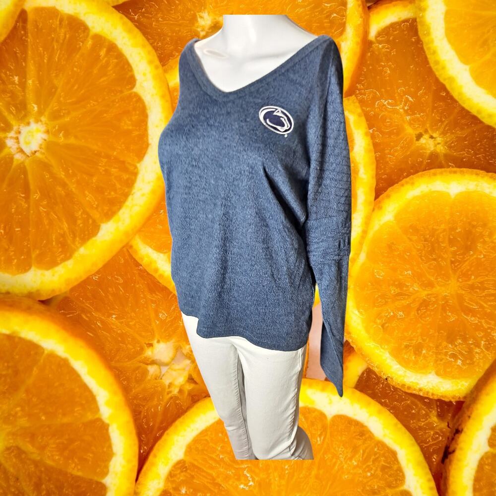 NWT Antigua Women's Navy Penn State V-Neck Long Sleeve Stylist Active Top Size M